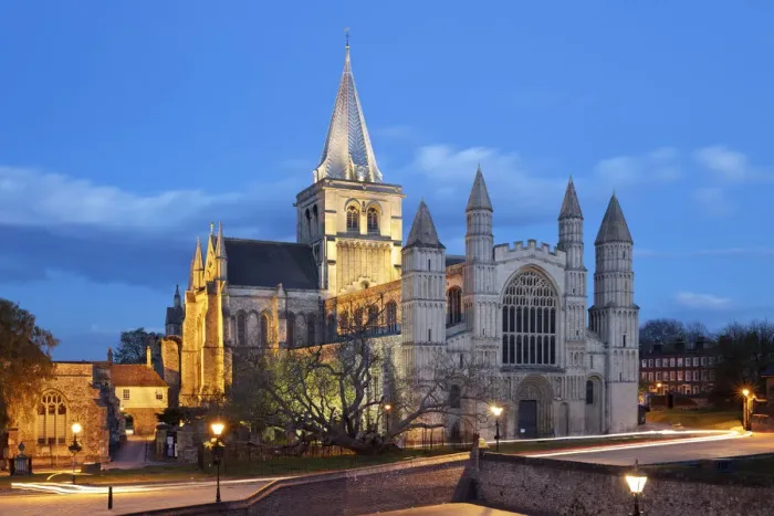 Framed Print : The west front of the Norman built Rochester Cathedral floodlit at night, Rochester, Kent Framed Print : The west front of the Norman built Rochester Cathedral floodlit at night, Rochester, Kent