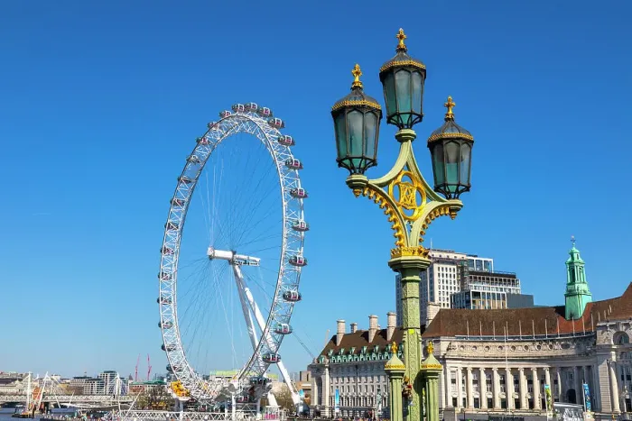 Framed Print : Westminster Bridge lantern and London Eye, London, England, United Kingdom, Europe Framed Print : Westminster Bridge lantern and London Eye, London, England, United Kingdom, Europe