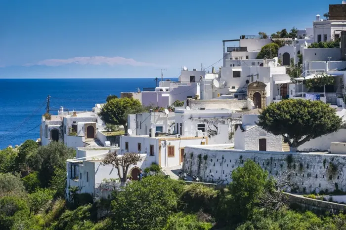Framed Print : The white houses of the town of Lindos, Rhodes, Dodecanese Islands, Greek Islands Framed Print : The white houses of the town of Lindos, Rhodes, Dodecanese Islands, Greek Islands