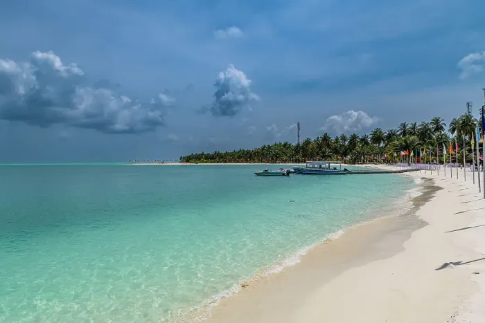 Framed Print : White sand beach with many flags, Bangaram island, Lakshadweep archipelago, Union territory of India, Indian Ocean, Asia Framed Print : White sand beach with many flags, Bangaram island, Lakshadweep archipelago, Union territory of India, Indian Ocean, Asia