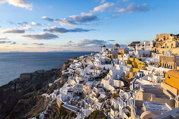Whitewashed architecture at sunset, Oia, Santorini, Cyclades, Greek Islands, Greece