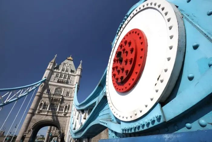 Framed Print : Wide angle view of Tower Bridge against blue sky, London, England, United Kingdom, Europe Framed Print : Wide angle view of Tower Bridge against blue sky, London, England, United Kingdom, Europe