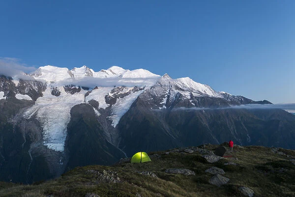 WIld camping on the GR5 trail or Grand Traverse des Alps near Refuge De Bellachat