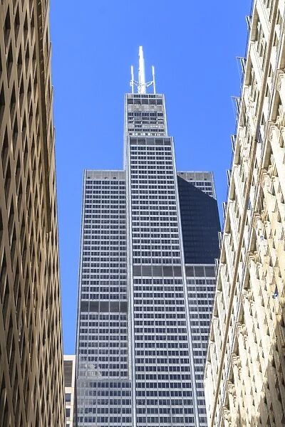 Willis Tower, formerly the Sears Tower, completed in 1973, at the time it was the tallest building in the world, Chicago, Illinois, United States of America, North America