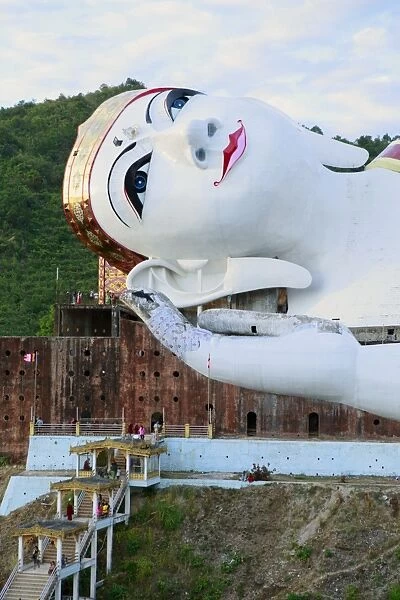 The Win Sein Taw Ya buddha, said to be the largest reclining Buddha image in the world
