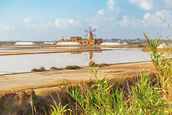 Windmill and salt flats, Saline Ettore e Infersa, Marsala, province of Trapani, Sicily, Italy, Mediterranean, Europe