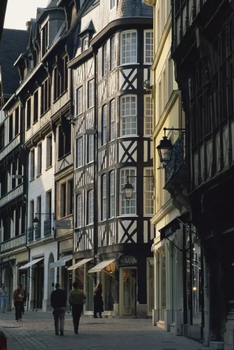 Framed Print : Window shopping in the Rue St. Romain, Rouen, Seine-Maritime, Haute Normandie (Normandy) Framed Print : Window shopping in the Rue St. Romain, Rouen, Seine-Maritime, Haute Normandie (Normandy)
