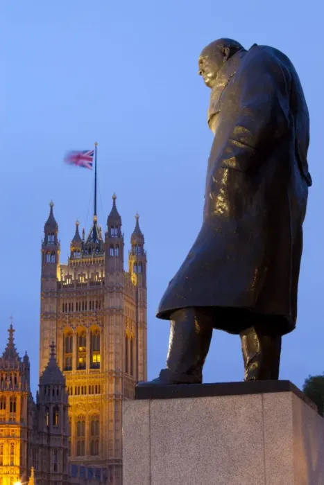 Framed Print : Winston Churchill statue and the Houses of Parliament at night, London, England, United Kingdom, Europe