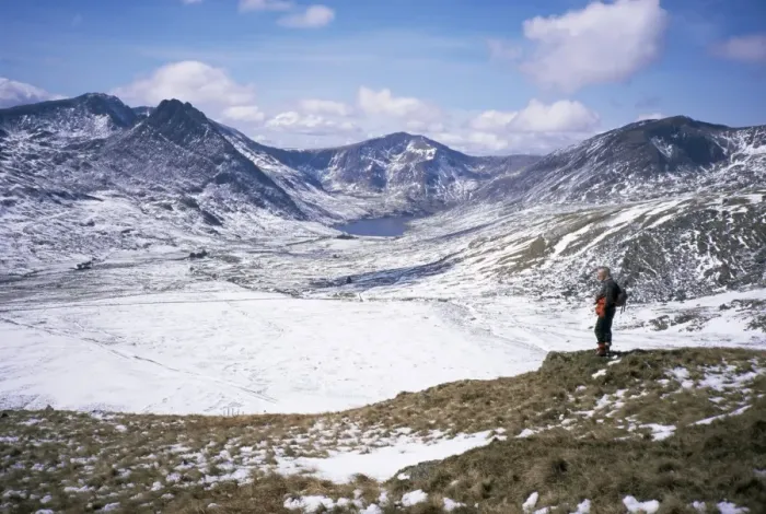 Framed Print : Winter walking in the Carneddau mountains Framed Print : Winter walking in the Carneddau mountains