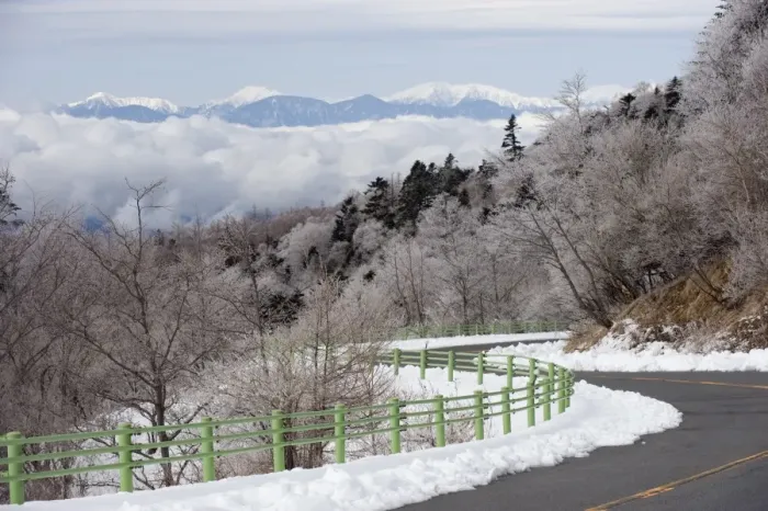 Framed Print : A winter winding road looking out to the Southern Alps, Shizuoka Prefecture, Japan, Asia Framed Print : A winter winding road looking out to the Southern Alps, Shizuoka Prefecture, Japan, Asia
