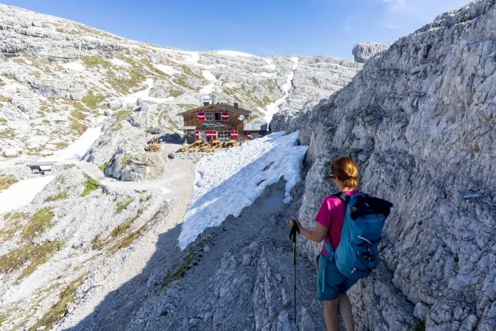 Framed Print : Woman enjoying the hike towards rifugio Pian di Cengia (Buellelejoch) hut in summer Framed Print : Woman enjoying the hike towards rifugio Pian di Cengia (Buellelejoch) hut in summer