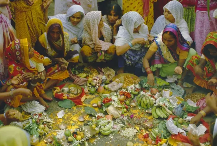 Framed Print : Women at the Lakshmi Puja Festival celebrating Lakshmi Framed Print : Women at the Lakshmi Puja Festival celebrating Lakshmi