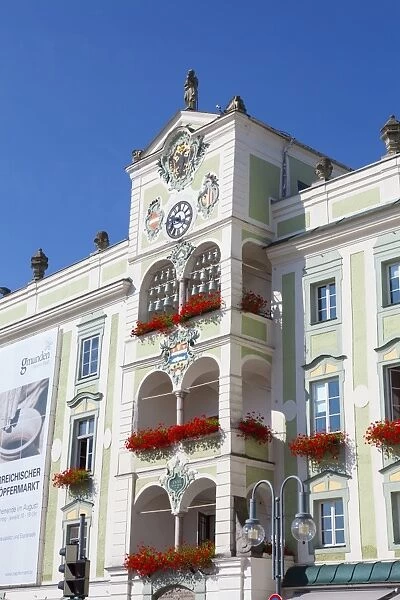 The wonderfully ornate Town Hall (Rathaus), Gmunden, Salzkammergut, Upper Austria, Austria, Europe