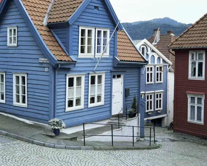 Framed Print : Wooden houses in central Bergen Framed Print : Wooden houses in central Bergen