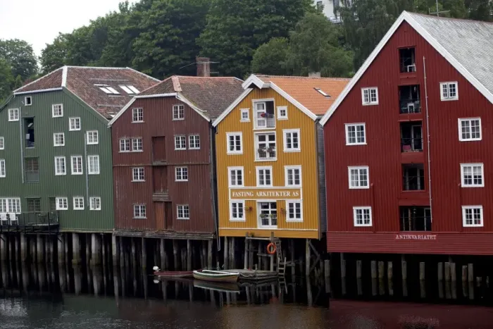 Framed Print : Wooden houses, Trondheim, Norway, Europe Framed Print : Wooden houses, Trondheim, Norway, Europe