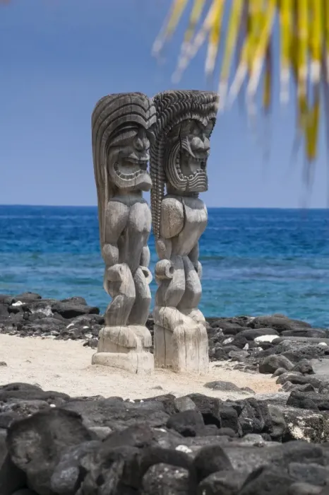 Framed Print : Wooden statues in the Puuhonua o Honaunau National Historical Park, Big Island, Hawaii, United States of America, Pacific Framed Print : Wooden statues in the Puuhonua o Honaunau National Historical Park, Big Island, Hawaii, United States of America, Pacific
