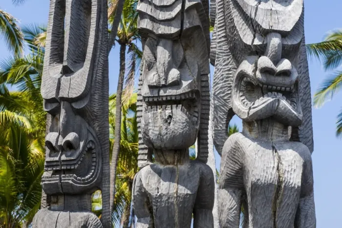 Framed Print : Wooden statues in the Puuhonua o Honaunau National Historical Park, Big Island, Hawaii, United States of America, Pacific