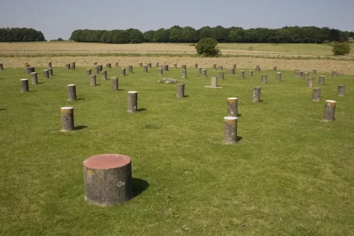 Framed Print : Woodhenge, concrete posts now stand where wooden posts did, Amesbury, Wiltshire, England, United Kingdom, Europe Framed Print : Woodhenge, concrete posts now stand where wooden posts did, Amesbury, Wiltshire, England, United Kingdom, Europe