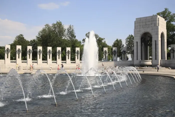 Framed Print : World War II Memorial, Washington D. C. United States of America, North America Framed Print : World War II Memorial, Washington D. C. United States of America, North America