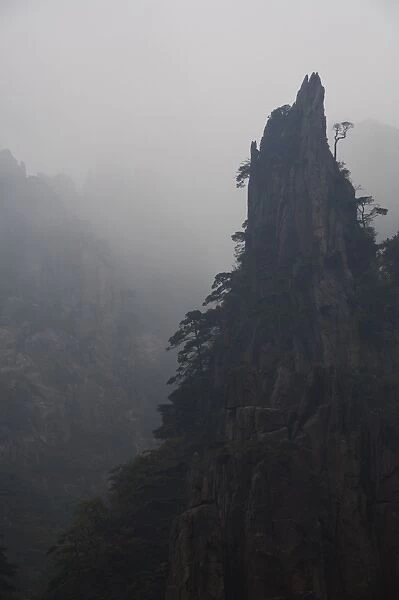 Xihai (West Sea) Valley, Mount Huangshan (Yellow Mountain), UNESCO World Heritage Site