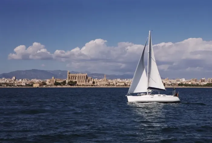 Framed Print : Yacht in the Bay of Palma looking back to La Seu Cathedral, Mallorca, Balearic Islands Framed Print : Yacht in the Bay of Palma looking back to La Seu Cathedral, Mallorca, Balearic Islands