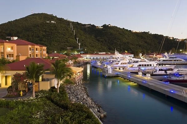 Yacht Haven Grande, the new Yacht Harbour, shopping and restaurant complex completed in 2007