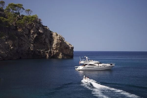 Yacht moored off Deia, Mallorca, Balearic Islands, Spain, Mediterranean, Europe