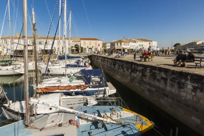 Framed Print : Yachts moored at the Quai de Bernonville in this north coast town, Saint Martin de Re Framed Print : Yachts moored at the Quai de Bernonville in this north coast town, Saint Martin de Re
