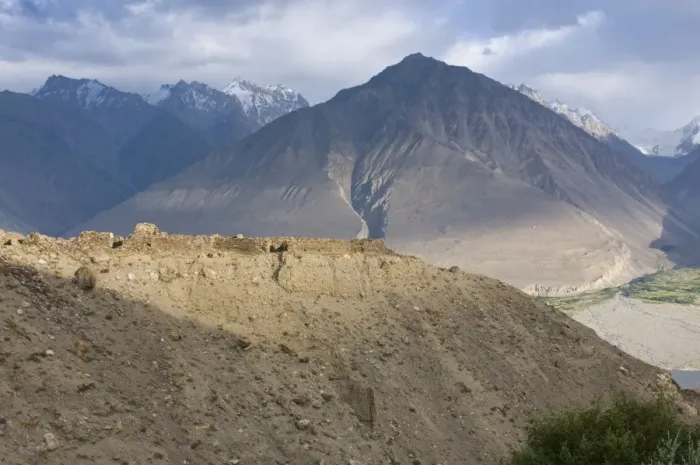 Framed Print : Yamchun fortress, Yamchun, Wakhan Valley, The Pamirs, Tajikistan, Central Asia, Asia Framed Print : Yamchun fortress, Yamchun, Wakhan Valley, The Pamirs, Tajikistan, Central Asia, Asia