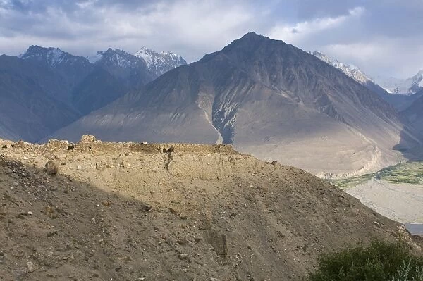 Yamchun fortress, Yamchun, Wakhan Valley, The Pamirs, Tajikistan, Central Asia, Asia