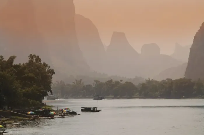 Framed Print : Yangshuo, Li River, Guangxi Province, China, Asia Framed Print : Yangshuo, Li River, Guangxi Province, China, Asia
