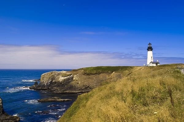 Yaquina Head Lighthouse, Oregon, United States of America, North America