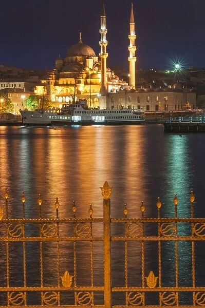 Yeni Cami (New Mosque) at night, Istanbul Old City, Turkey, Europe