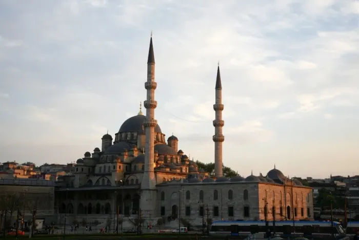 Framed Print : The Yeni Camii mosque also known as the new mosque, Istanbul, Turkey, Europe Framed Print : The Yeni Camii mosque also known as the new mosque, Istanbul, Turkey, Europe