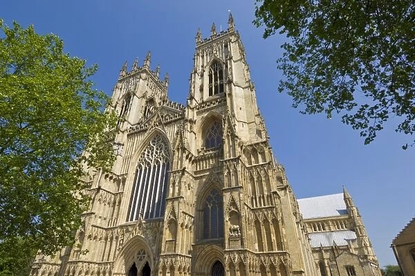 York Minster, northern Europes largest Gothic cathedral, York, Yorkshire