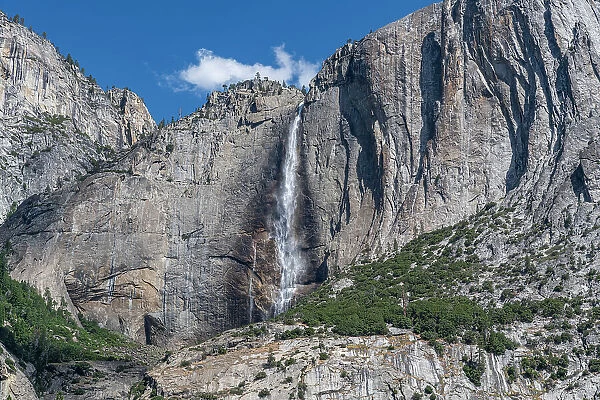 Yosemite Falls, highest waterfall, Yosemite National Park, UNESCO World Heritage Site, California, United States of America, North America