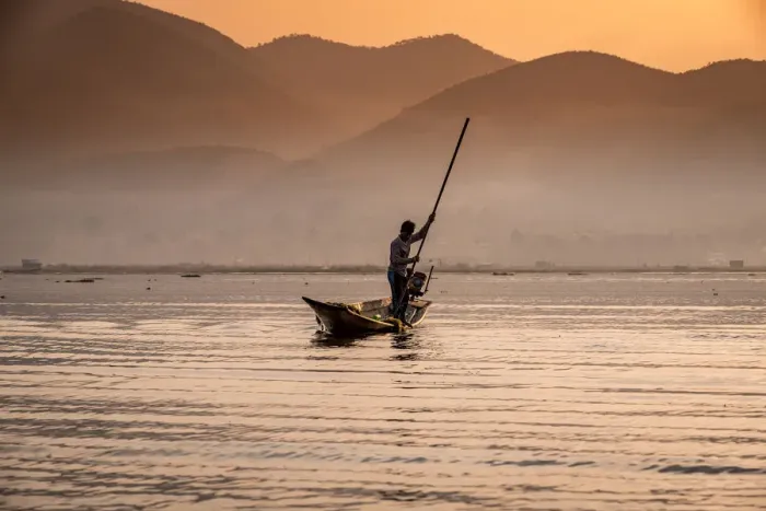 Framed Print : Young fisherman with net at sunrise, Inle Lake, Shan state, Myanmar (Burma), Asia Framed Print : Young fisherman with net at sunrise, Inle Lake, Shan state, Myanmar (Burma), Asia