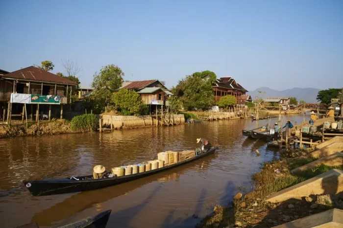 Framed Print : Ywama village, Inle Lake, Shan State, Myanmar (Burma), Asia