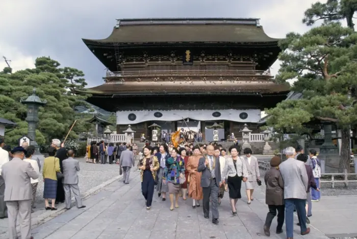 Framed Print : Zenko-ji temple Framed Print : Zenko-ji temple