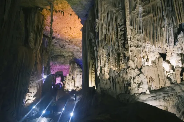 Framed Print : Zhijin Cave, the largest in China at 10 km long and 150 high, Guizhou Province Framed Print : Zhijin Cave, the largest in China at 10 km long and 150 high, Guizhou Province