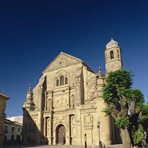 The 16th century Capilla del Salvador (Chapel of El Salvador)