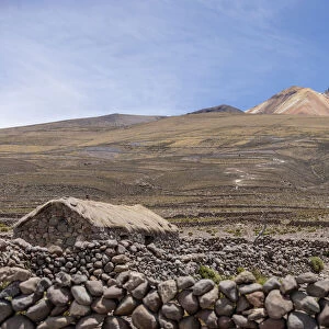 Abandoned village near Coqueza, a small town near the Thunupa Volcano, Salar de Uyuni
