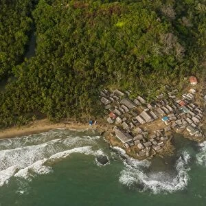 Aerial of a tiny village, San Blas Islands, Kuna Yala, Panama, Central America