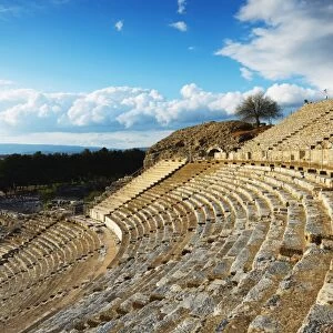 Ancient Roman amphitheater, Ephesus, Selcuk, Anatolia, Turkey, Asia Minor, Eurasia