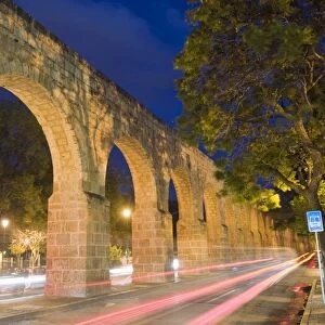 Aqueduct, Morelia, UNESCO World Heritage Site, Michoacan state, Mexico, North America