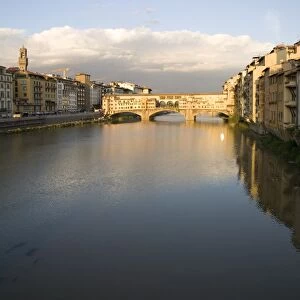 The Arno River and Ponte Vecchio at sunset, Florence, Tuscany, Italy, Europe