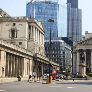 The Bank of England and Royal Exchange, Threadneedle Street, City of London, London, England, United Kingdom, Europe