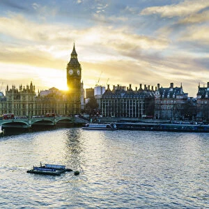 Big Ben (the Elizabeth Tower) and Westminster Bridge at sunset, London, England, United Kingdom