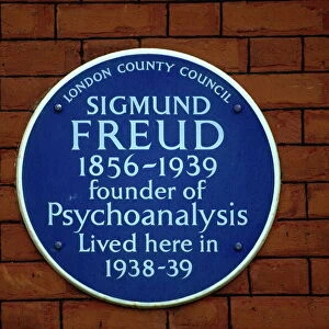 Blue plaque commemorating Sigmund Freud, London, England, United Kingdom, Europe