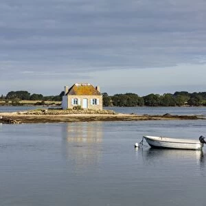 Boat in front of Saint-Cado isle, Quiberon, Morbihan, Brittany, France, Europe